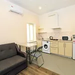 на 10 фонтана Appartement *