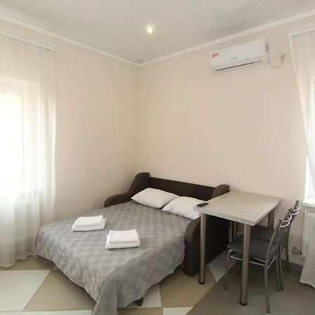 Apartament на 10 фонтана Odessa