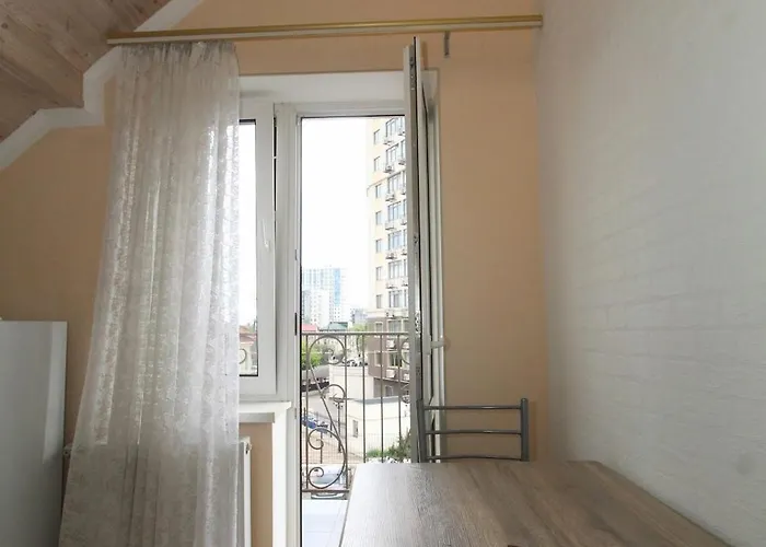 Apartament на 10 фонтана Odessa